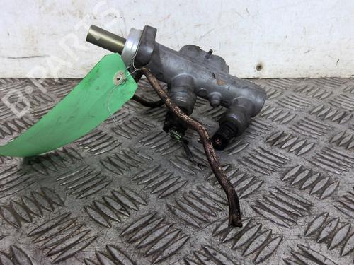 Used Brake master cylinder Brake master cylinder VOLVO XC90 I (275) D5 AWD (185 hp) 20365940 20365940