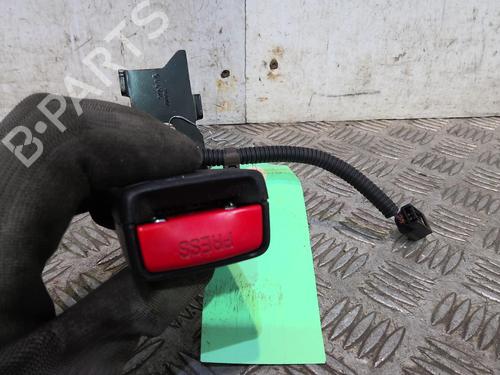 Seat buckle HONDA CIVIC VIII Hatchback (FN, FK) 2.2 CTDi (FK3) | BP22005258I32 