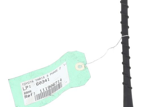 Used Antenna/Base TOYOTA YARIS (_P13_) 1.4 D (NLP130_, NLP130) (90 hp) 29197131