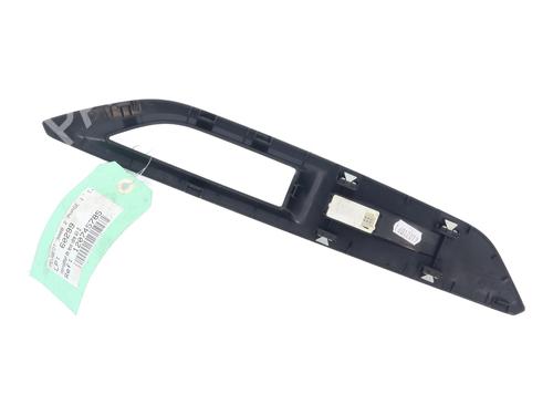 Right front window switch PEUGEOT 3008 II SUV (MC_, MR_, MJ_, M4_) 1.5 BlueHDi 130 | BP32200026I26 