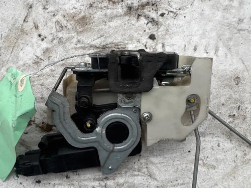 Used Front left lock Front left lock 38425534 38425534