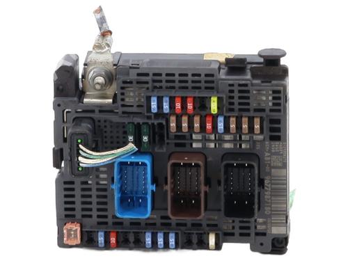 fuse-box-citroen-ds4-nx_-2011-2012-2013-2014-2015-32010071 main image