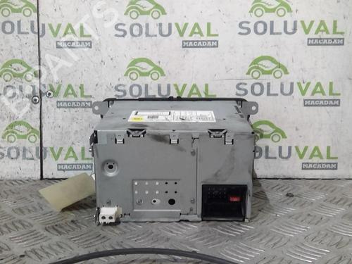 Used Radio VW POLO V (6R1, 6C1) 1.6 TDI (90 hp) 21812208