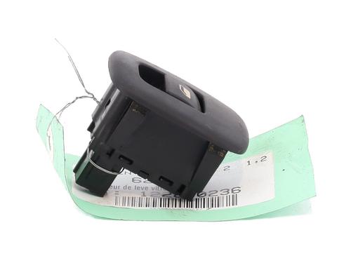 left-rear-window-switch-citroen-c3-ii-sc_-2009-33220733 main image