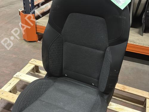 Right front seat RENAULT CLIO V (B7_) 1.0 SCe 65 (B7MR) | BP33945613C16  - Image 11