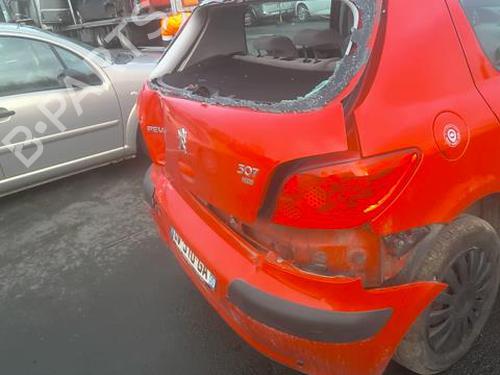 Fuse box PEUGEOT 307 (3A/C) 1.6 HDi | BP24630146E1 