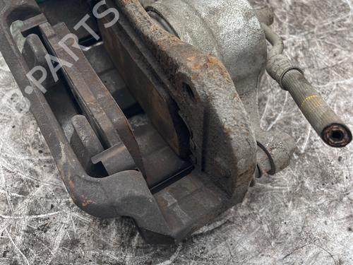 Used Right front brake caliper Right front brake caliper 37867574 37867574