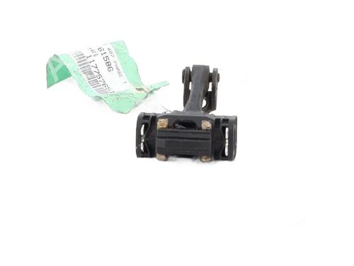 Used Hinge/Door check strap PEUGEOT 407 (6D_) 2.0 HDi 135 (6DRHRH, 6DRHRE, 6DRHRG, 6DRHRJ) (136 hp) 31323362