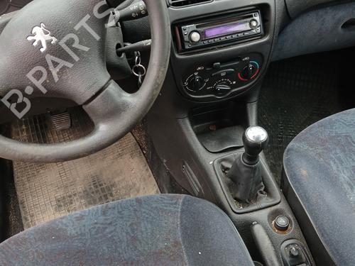 Left front window switch PEUGEOT 206 Hatchback (2A/C) 1.9 D | BP26466388I27 - Image 11