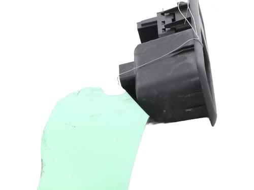 Used Right rear window switch Right rear window switch PEUGEOT 3008 I MPV (0U_) 2.0 HDi (163 hp) 21057904 21057904