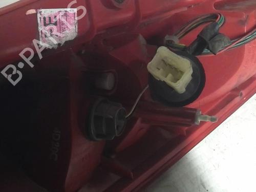 Used Right taillight Right taillight DAEWOO REZZO (U100) 2.0 (121 hp) 21998877 21998877
