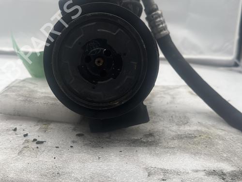 Used AC compressor AC compressor MERCEDES-BENZ C-CLASS (W203) C 200 CDI (203.007) (122 hp) 33729771 33729771