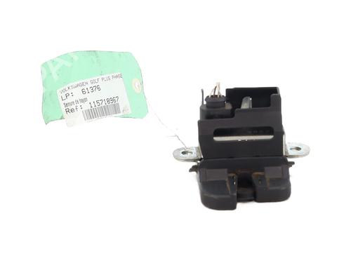 Used Tailgate lock VW GOLF PLUS V (5M1, 521) 1.9 TDI (105 hp) 30581297