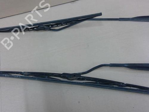 Front windshield wiper arm PEUGEOT 1007 (KM_) 1.6 16V | BP27637549C143 