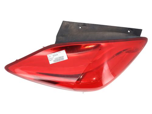 Used Left taillight Left taillight KIA PRO CEE'D (JD) 1.0 T-GDI (120 hp) 33472427 33472427