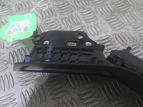 Used Left front window switch Left front window switch FORD FIESTA VI (CB1, CCN) 1.25 (60 hp) 20351290 20351290