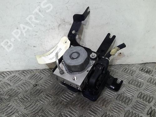 Used ABS pump ABS pump RENAULT ZOE (BFM_) ZOE (88 hp) 21595193 21595193