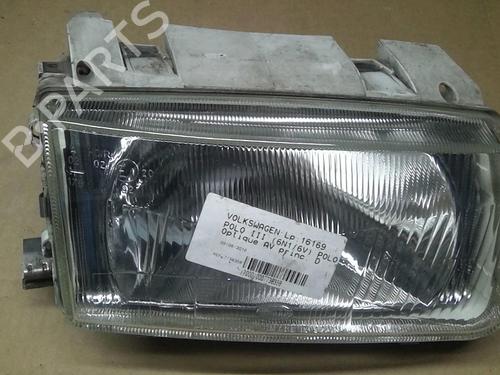 Right headlight VW POLO III (6N1) 60 1.4 | BP20370808C29 