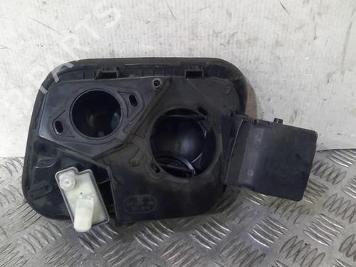 Used Fuel flap Fuel flap RENAULT CAPTUR II (HF_) Blue dCi 95 (HFAF) (95 hp) 21827167 21827167