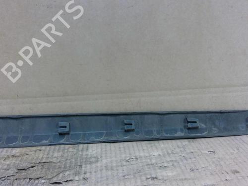 Door moulding trim PEUGEOT 308 I (4A_, 4C_) 1.6 HDi | BP29744388C150 