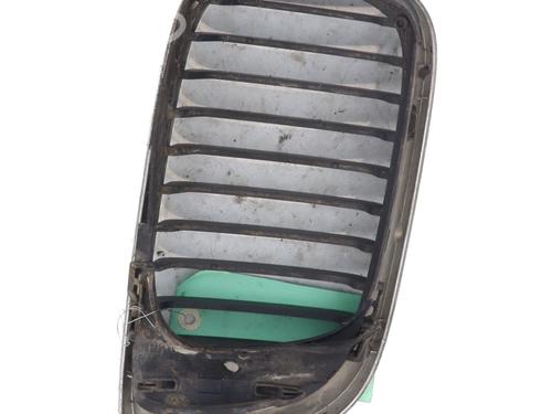 grille-bmw-3-e46-1997-1998-1999-2000-2001-2002-2003-2004-2005-31723802 main image
