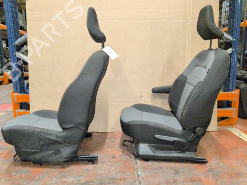 Seats set DACIA SANDERO III 1.0 TCe 90 | BP37743264C78 - Image 17