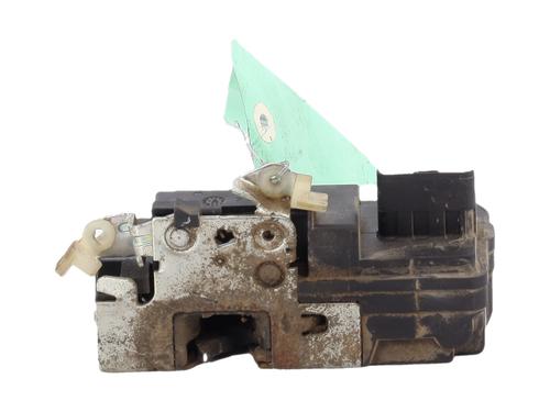 front-right-lock-peugeot-partner-mpv-5_-g_-1996-34532598 main image