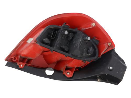 Right taillight RENAULT CLIO III (BR0/1, CR0/1) 1.2 16V (BR02, BR0J, BR11, CR02, CR0J, CR11) | BP27989312C35 