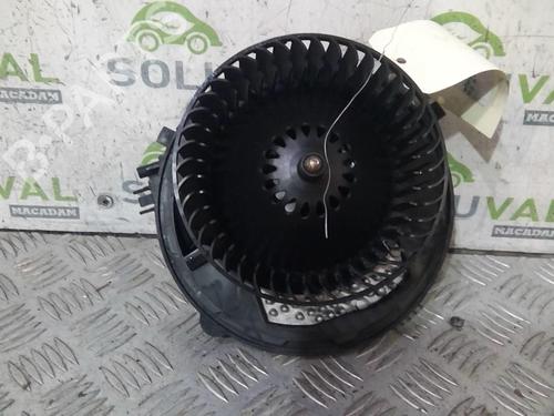 Varmeblæser SEAT LEON (5F1) 1.4 TSI (150 hp) 22004363