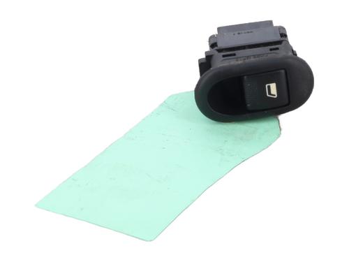 Used Right front window switch Right front window switch CITROËN C3 I (FC_, FN_) 1.4 HDi (68 hp) 26648213 26648213