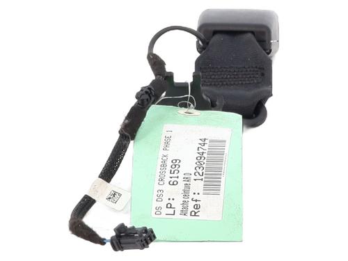 Used Seat buckle Seat buckle DS DS 3 / DS 3 CROSSBACK (UR_, UC_, UJ_) 1.5 BlueHDi 130 (UCYHZR) (130 hp) 33472356 33472356