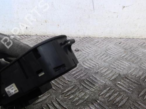 Used Left front window switch OPEL ZAFIRA / ZAFIRA FAMILY B (A05) 1.7 CDTI (M75) (125 hp) 20366129