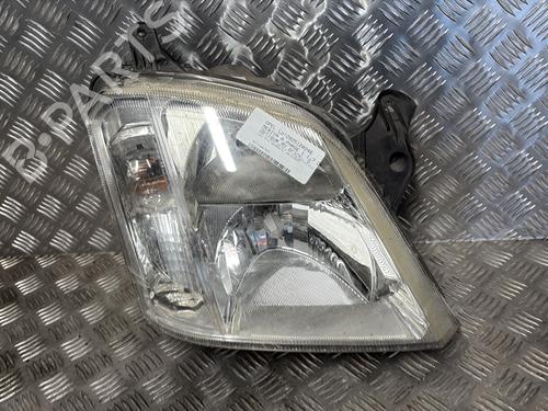 Lyskaster høyre OPEL MERIVA A MPV (X03) 1.7 CDTI (E75) (100 hp) 31167415