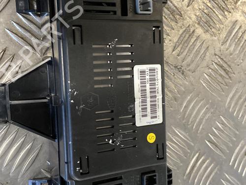 Used Instrument cluster Instrument cluster RENAULT ZOE (BFM_) ZOE (88 hp) 22095114 22095114