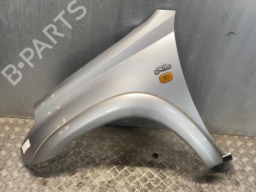 Used Left front fenders TOYOTA RAV 4 II (_A2_) 2.0 D 4WD (CLA20_, CLA21_, CLA20R, CLA21R) (116 hp) 20345778