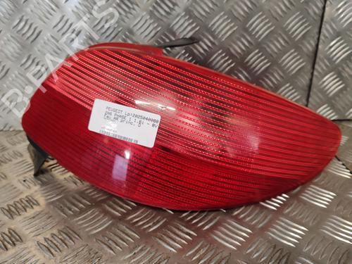 Højre baglygte PEUGEOT 206 Hatchback (2A/C) 1.6 i (89 hp) 24957920