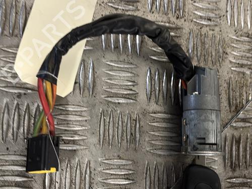 Used Ignition barrel Ignition barrel RENAULT CLIO II (BB_, CB_) 1.4 16V (B/CB0P, BB13) (98 hp) 30634452 30634452