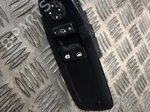 left-front-window-switch-peugeot-208-i-ca_-cc_-2012-2013-2014-2015-2016-2017-2018-2019-2020-2021-32093453 main image