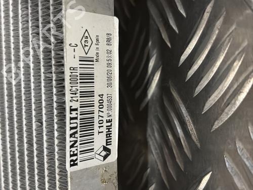 Used Water radiator Water radiator RENAULT MASTER III Van (FV) 2.3 dCi 135 FWD (FV0N, FV08, FV06, FV00, FV1S) (136 hp) 28153833 28153833