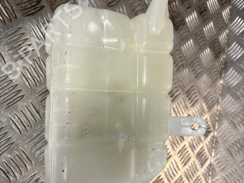 Used Expansion tank Expansion tank 38067840 38067840