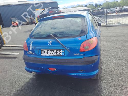 Left front fenders PEUGEOT 206 Hatchback (2A/C) 2.0 HDI 90 | BP25437537C41 