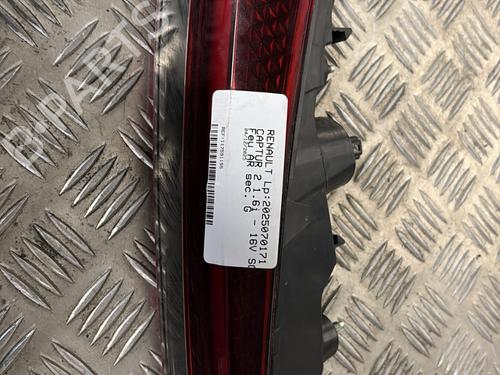 Used Left tailgate light RENAULT CAPTUR II (HF_) E-TECH 145 (HFMU) (143 hp) 30762153