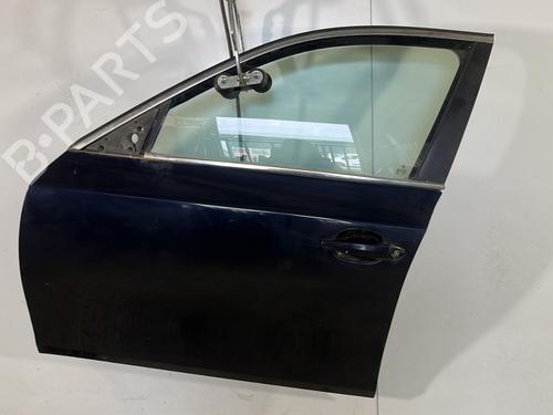 Used Left front door BMW 5 (E60) 530 xd (231 hp) 24824636