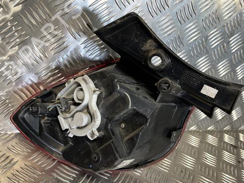 Used Right taillight Right taillight 23790243 23790243