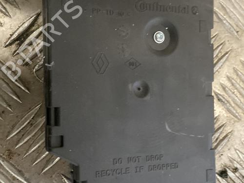 Used Card reader Card reader RENAULT CLIO IV (BH_) 1.5 dCi 75 (75 hp) 33235141 33235141