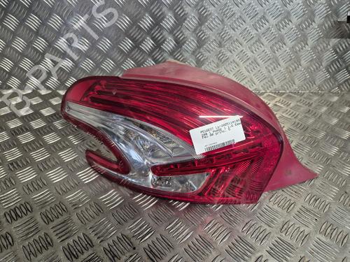 left-taillight-peugeot-208-i-ca_-cc_-2012-2013-2014-2015-2016-2017-2018-2019-2020-2021-38953433 main image