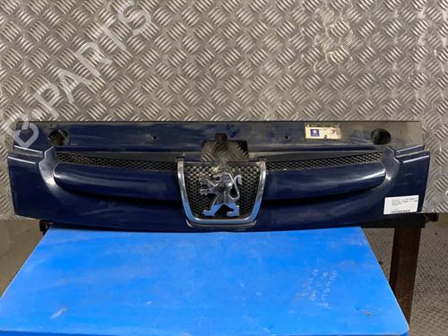 Used Grille PEUGEOT PARTNER Box Body/MPV (5_, G_) 2.0 HDi (90 hp) 20345973