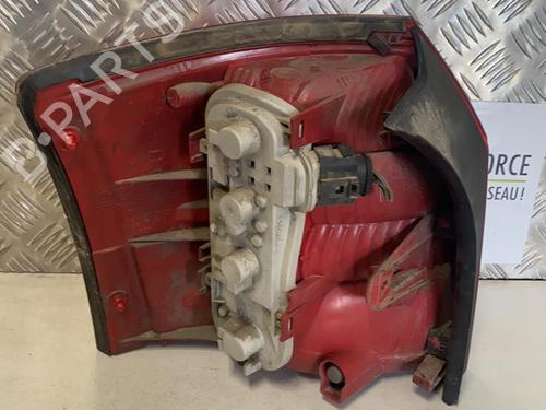 Højre baglygte AUDI A4 B6 Avant (8E5) 1.9 TDI (130 hp) 20344388