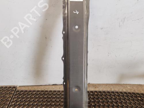 Used Front bumper reinforcement TOYOTA YARIS (_P13_) 1.3 (NSP130_, NSP130) (99 hp) 26434688