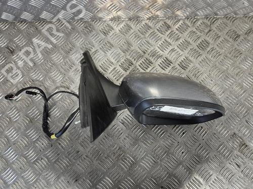 right-mirror-renault-megane-e-tech-suv-2021-37735440 main image